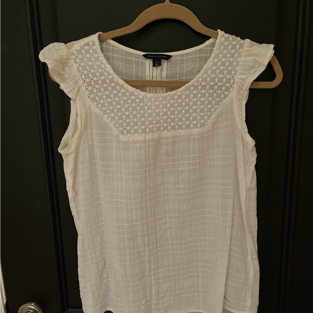 White Sleeveless Top with Lace Detail